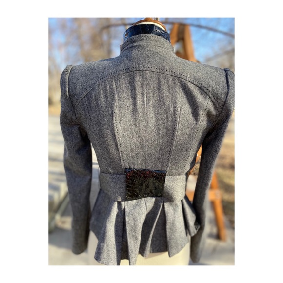 SOLD Bebe Jacket Bomber Blazer Short Bodice Cutout - Picture 14 of 16